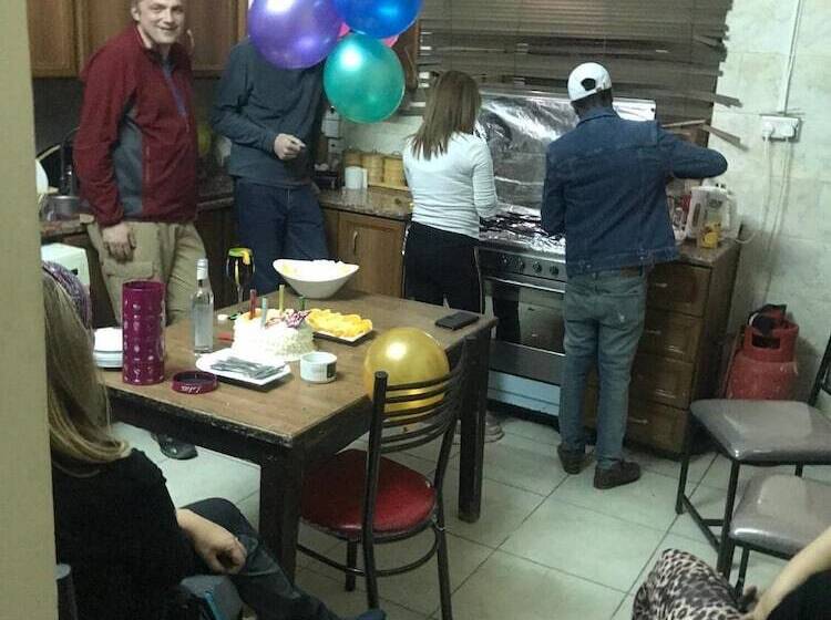 هتل Alamer Hostel 2