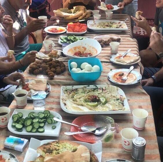 هتل Alamer Hostel 2