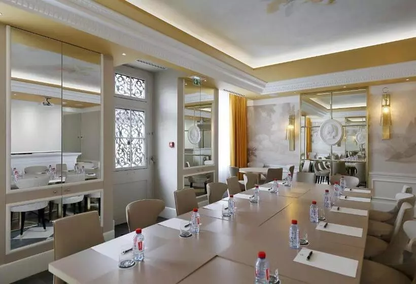 Hotel Alchimy