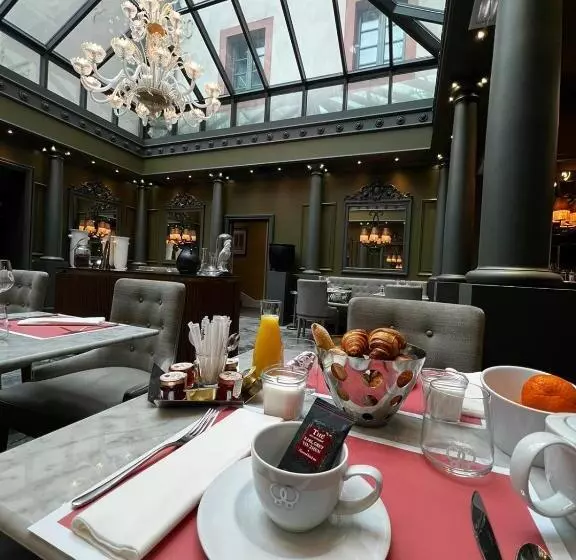 Hotel Alchimy
