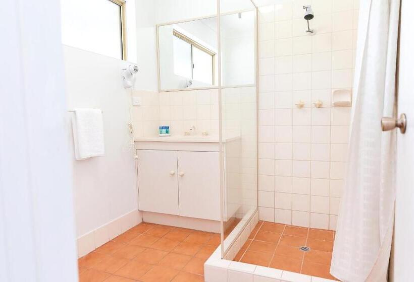 בית מלון כפרי Busselton Villas And Glamping Village