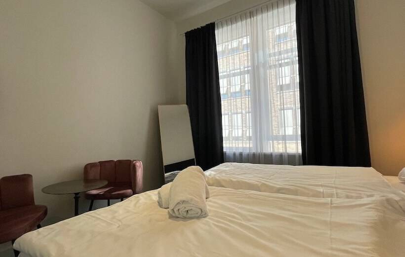 בית מלון כפרי City