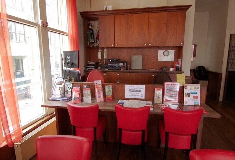 בית מלון כפרי City