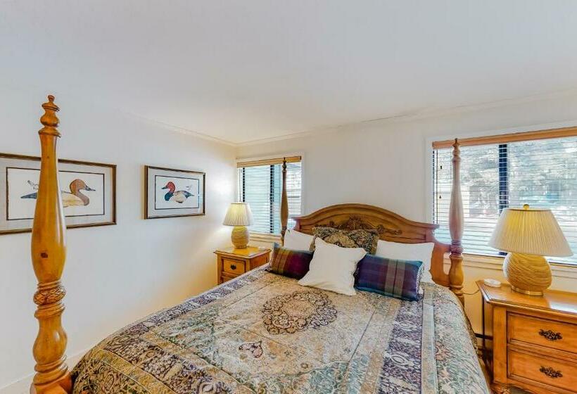 ホテル Cottonwood By Resortquest