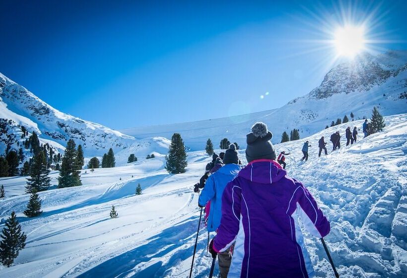 هتل Iglu Dorf Innsbruck Kühtai