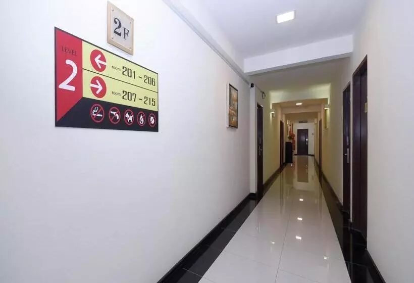 هتل Kenyalang Suite