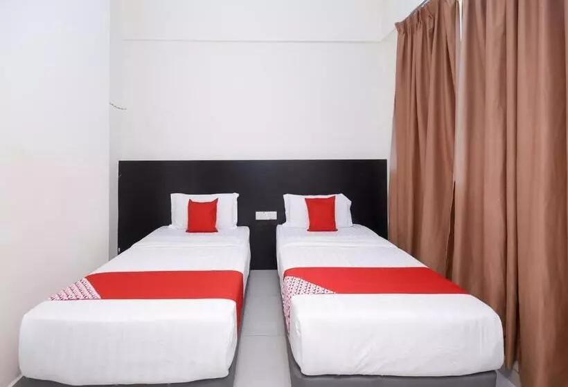 هتل Kenyalang Suite