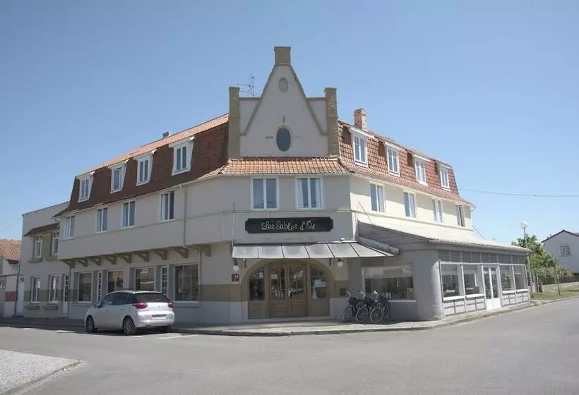 Hotelli Hôtel Les Sables D Or
