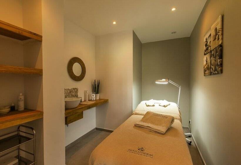 ホテル Hôtel Les Sables D Or