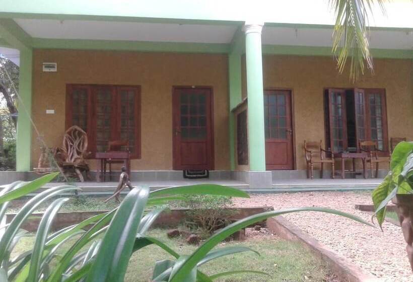 Hotell Suwanila Rest