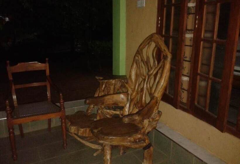 Hotell Suwanila Rest