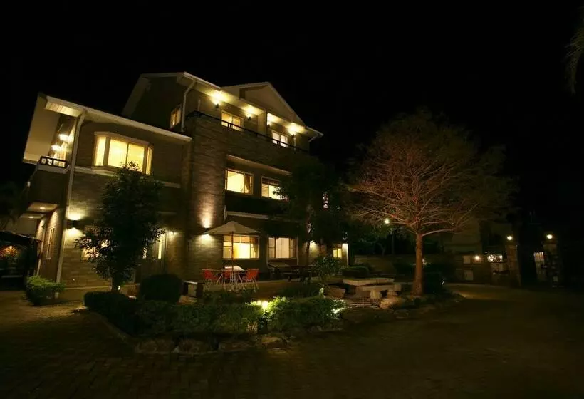 پانسیون Deep Breathing B&b 2