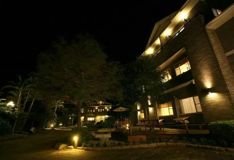 پانسیون Deep Breathing B&b 2