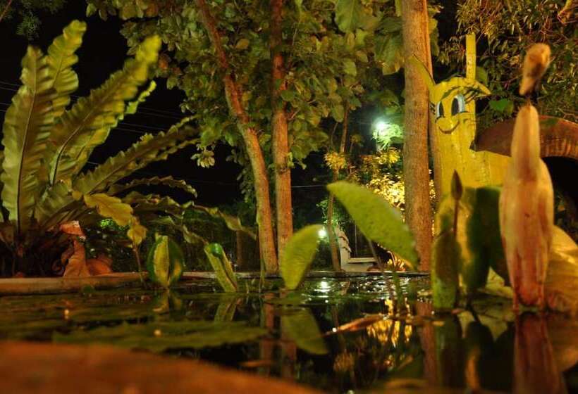 Pensão Sujatha Tourist Rest