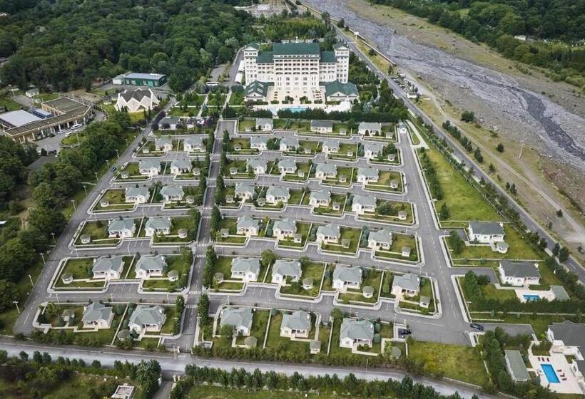 Resort Qafqaz Riverside