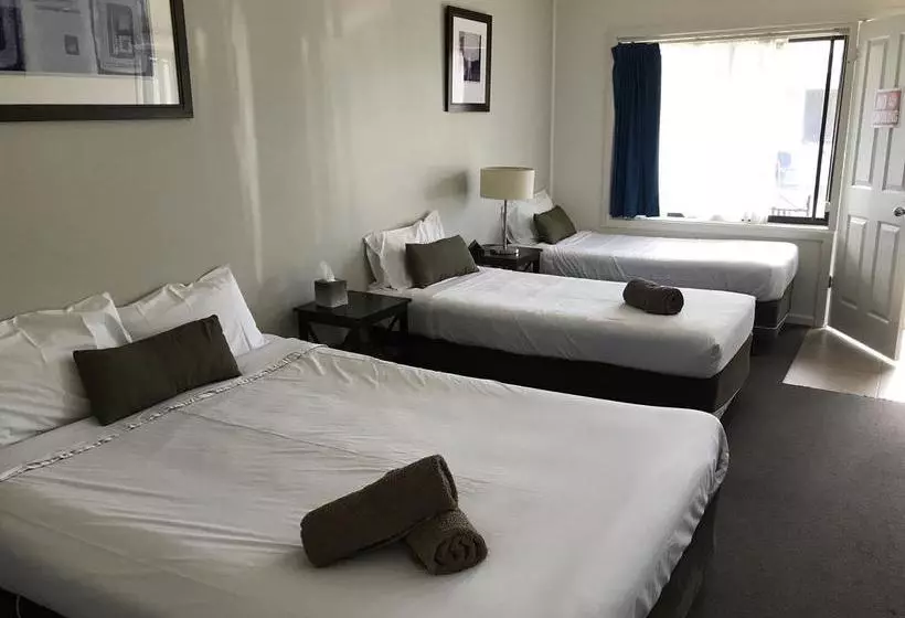 Rosebud Motel