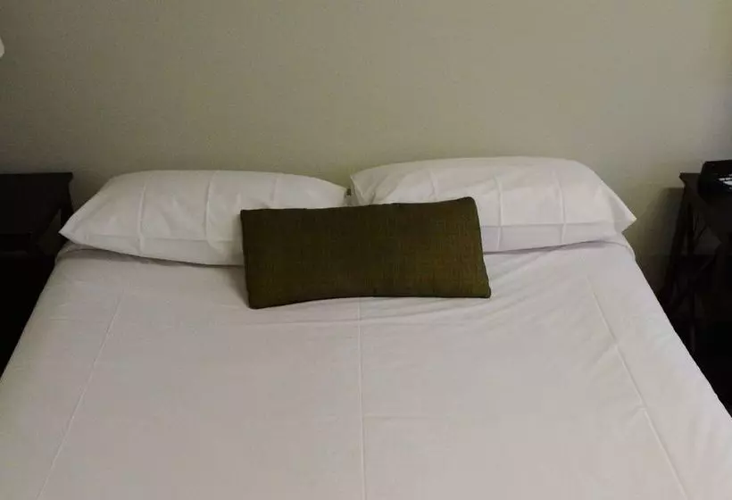 Rosebud Motel