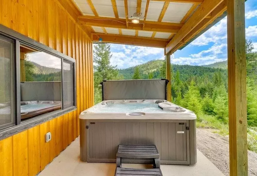 Modern Lakeside Cabin W/ Mountain Views & Hot Tub!