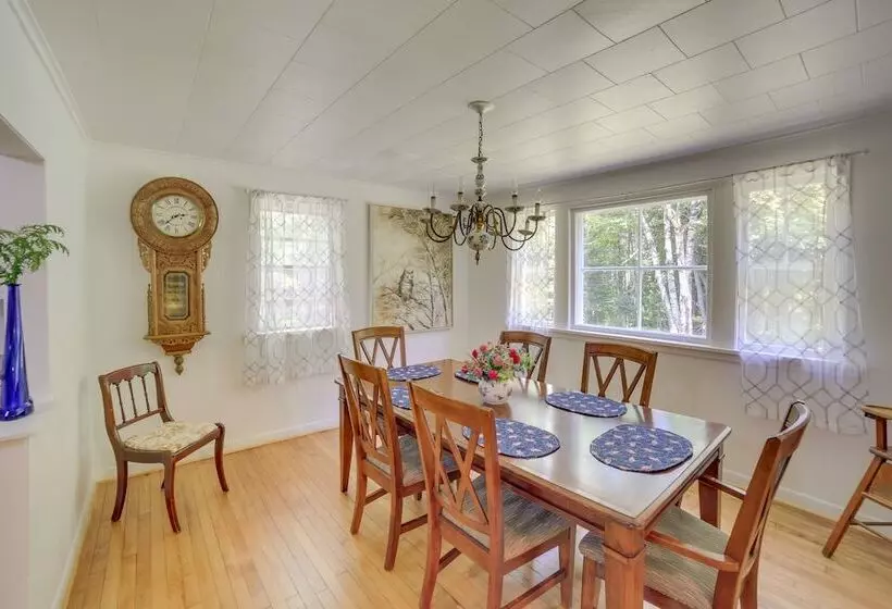 1 Mi To Lake Superior: Cottage W/ Sauna & Rec Room