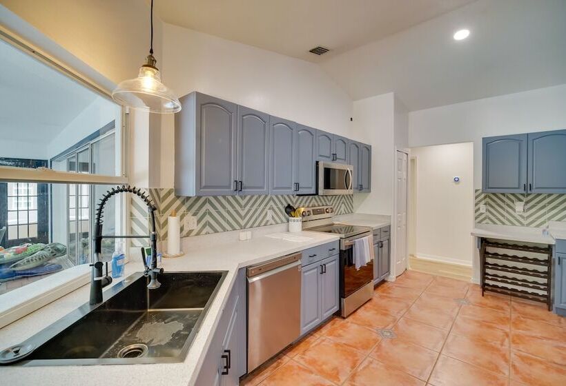 Casa Blanco  Escape W/ Fire Pit In Sebastian!