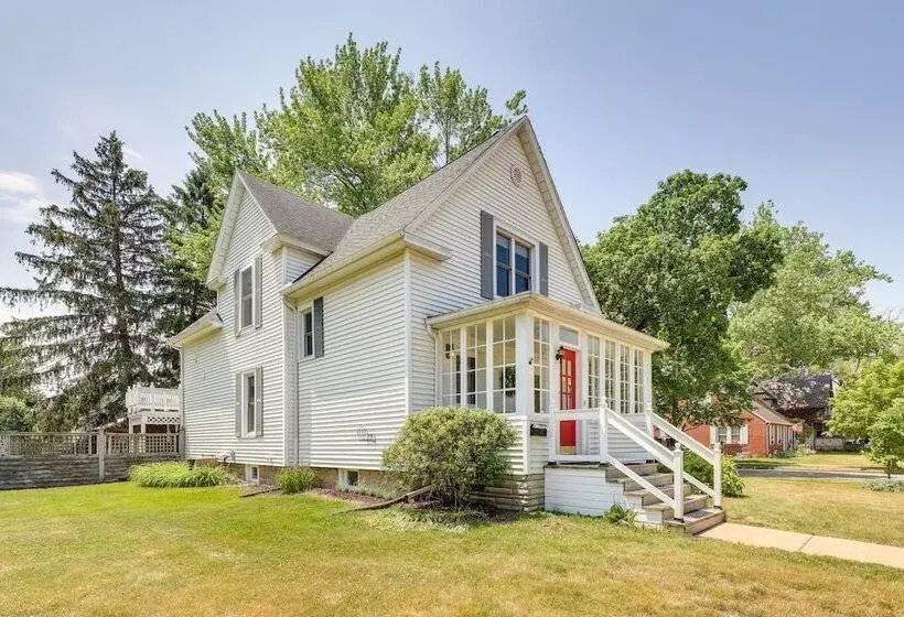 Charming Chesterton Home: W/ Idyllic Location!