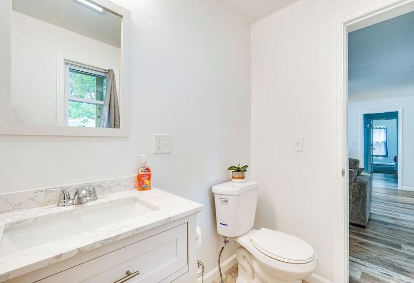 Charming Glens Falls Retreat Near Downtown!