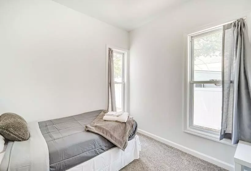 Charming Glens Falls Retreat Near Downtown!