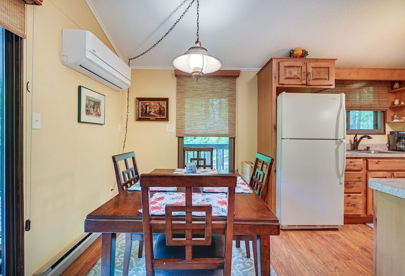 Charming Hedgesville Retreat W/ Deck + Fireplace!