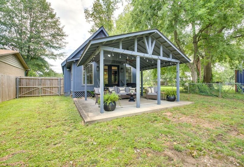 Lakefront Oasis W/ Patio In Hot Springs, Arkansas!