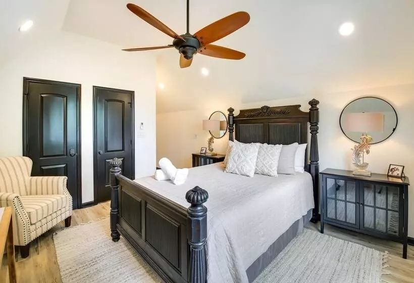 Lakefront Oasis W/ Patio In Hot Springs, Arkansas!