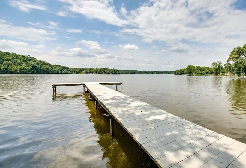 Lakefront Oasis W/ Patio In Hot Springs, Arkansas!