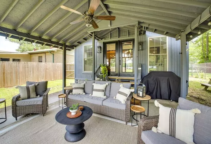 Lakefront Oasis W/ Patio In Hot Springs, Arkansas!