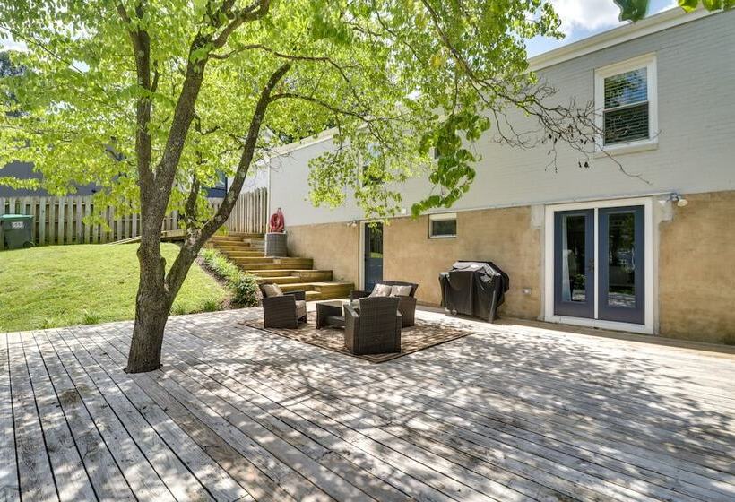 Charming Retreat In Charlottesville W/ Deck!