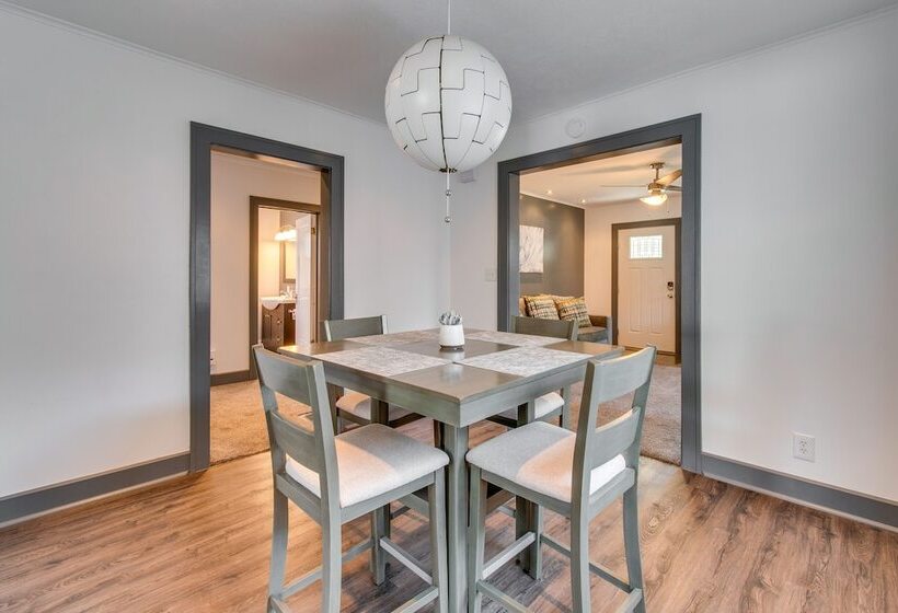 Charming Springfield Home: 2 Mi To Downtown