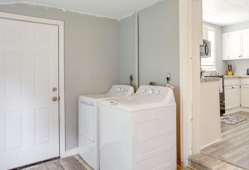 Cozy Downtown Sandusky Gem 1 Mi To Lake Erie!