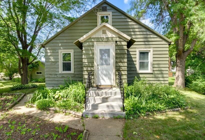 Serene Crosby Cottage: 3 Mi To Serpent Lake!