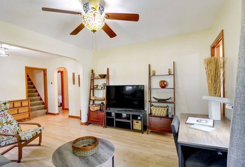 Serene Crosby Cottage: 3 Mi To Serpent Lake!