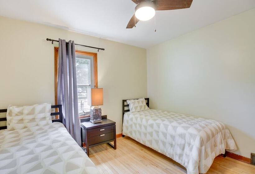 Serene Crosby Cottage: 3 Mi To Serpent Lake!