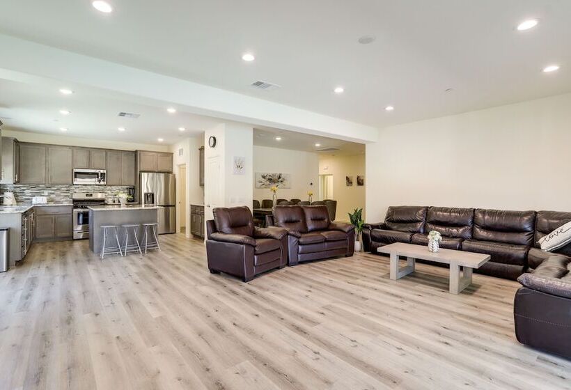 Desert Hot Springs Gem: Saltwater Pool & Mtn Views