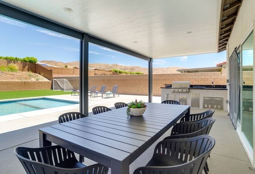 Desert Hot Springs Gem: Saltwater Pool & Mtn Views