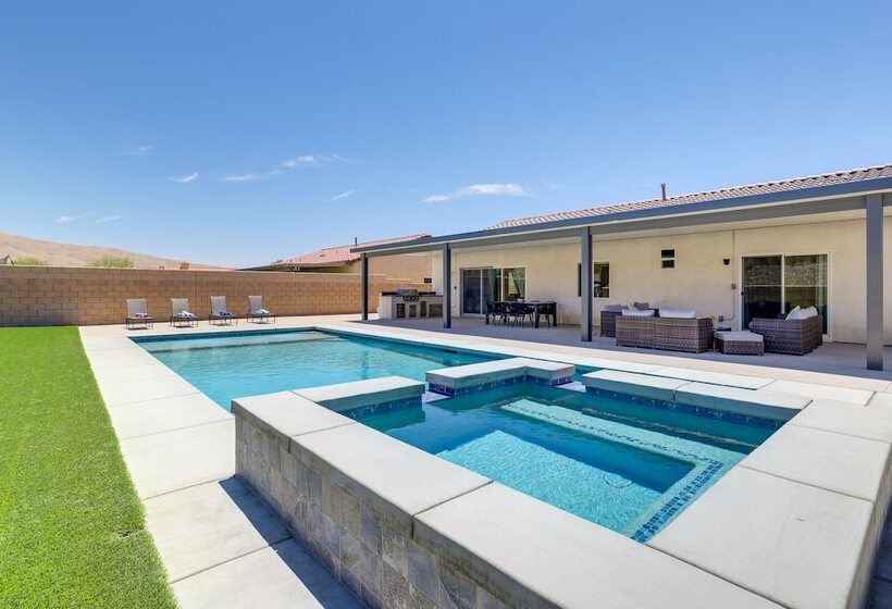 Desert Hot Springs Gem: Saltwater Pool & Mtn Views