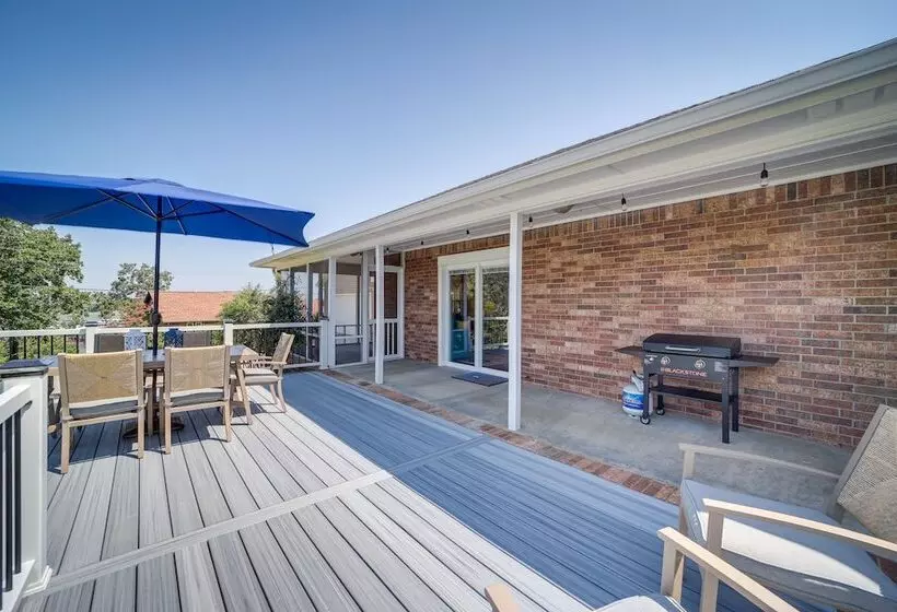 Eufaula Oasis W/ Screened Porch: Unwind In Style!