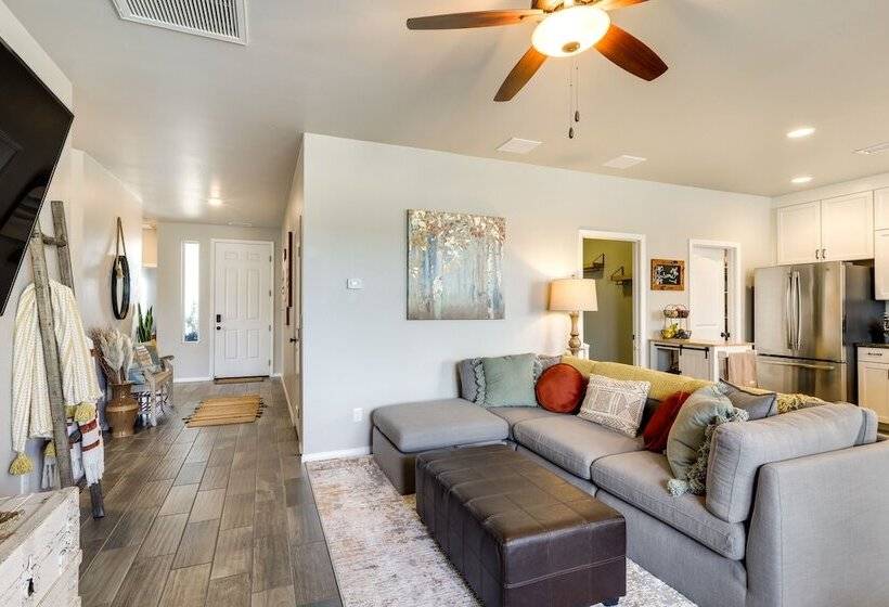 Flagstaff Home W/ Backyard Oasis: 38 Mi To Sedona!