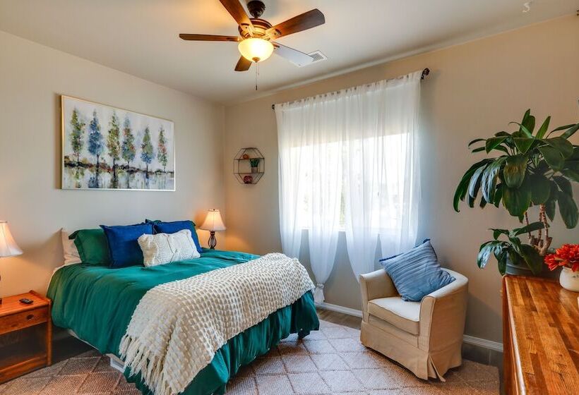 Flagstaff Home W/ Backyard Oasis: 38 Mi To Sedona!