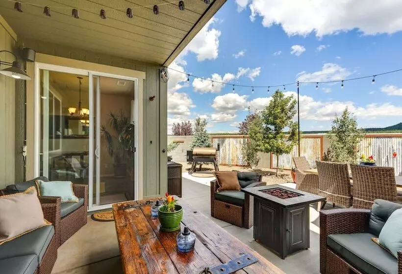 Flagstaff Home W/ Backyard Oasis: 38 Mi To Sedona!