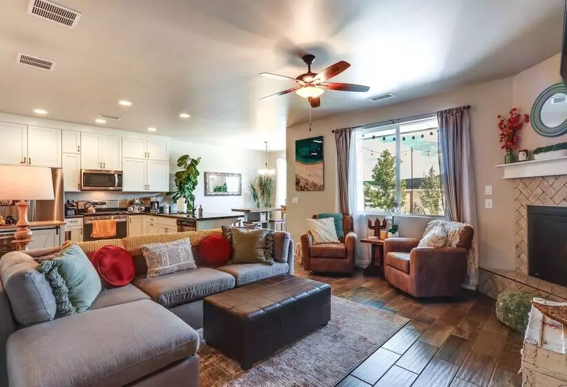 Flagstaff Home W/ Backyard Oasis: 38 Mi To Sedona!