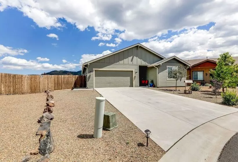 Flagstaff Home W/ Backyard Oasis: 38 Mi To Sedona!