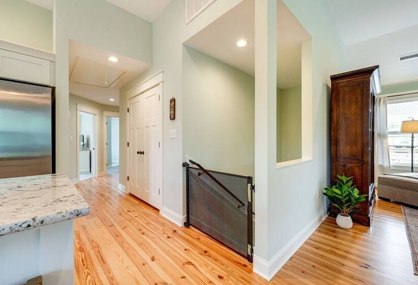 Kill Devil Hills Retreat W/ Gas Grill & Deck!