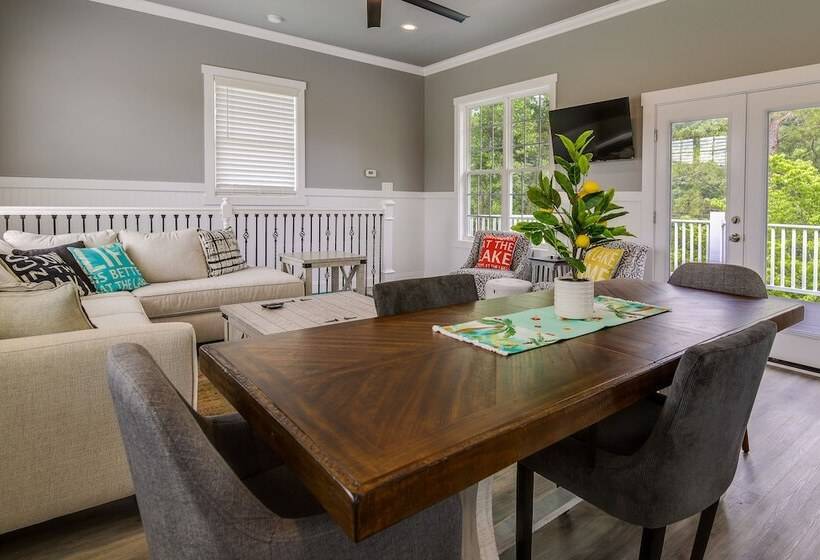 Lakefront Sharps Chapel Retreat W/ Boat Dock!