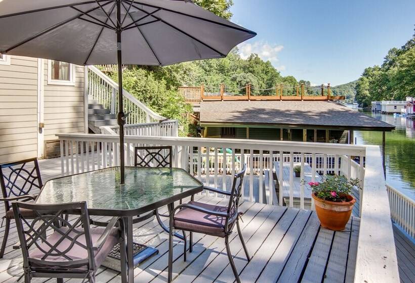 Hot Tub & Boat Dock: Lovely Lake Lure Retreat
